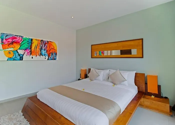 Miro - Luxury, 3 Bed, Villa
