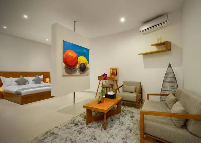 Miro - Luxury, 3 Bed, Villa *