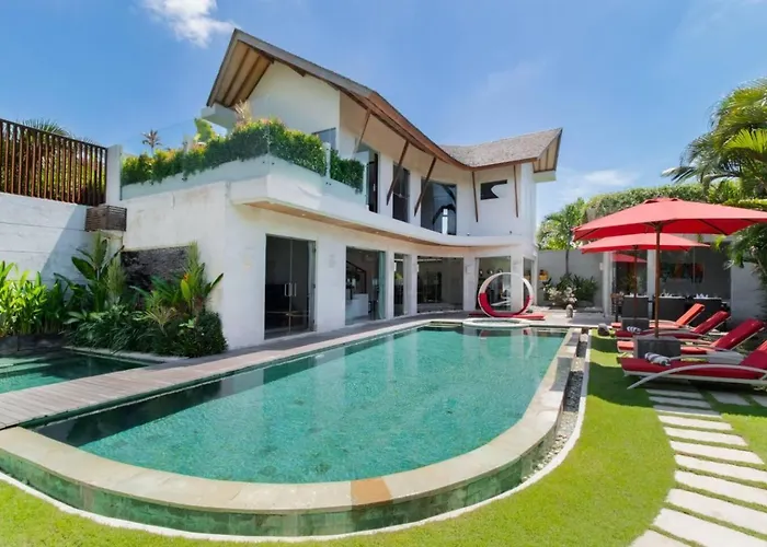 Miro - Luxury, 3 Bed, Seminyak (Bali)