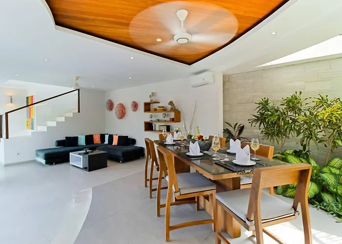 Miro - Luxury, 3 Bed, Seminyak (Bali)